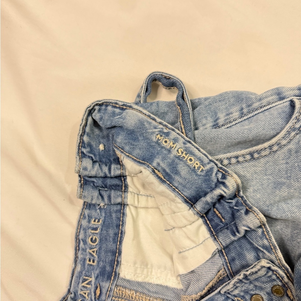 American Eagle Outfitters Mom Shorts - Picture 4 of 7